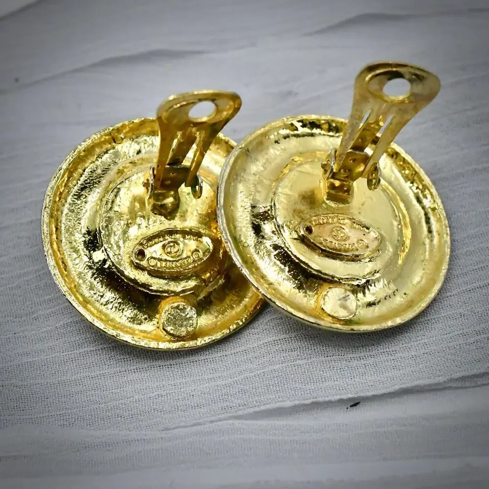 Vintage Chanel 31 Rue Cambon Gold Plated Faux Pearl Clip On Earrings